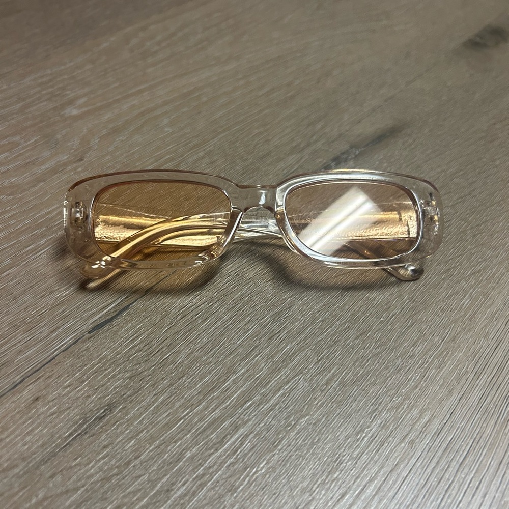 Amazon One Size Tan Tinted Sunglasses